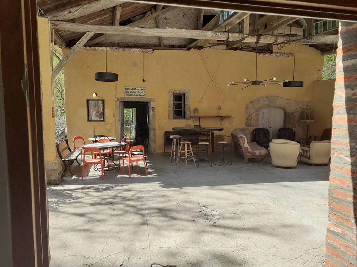 Le Moulin De Saleth Otel Saint-Antonin Dış mekan fotoğraf